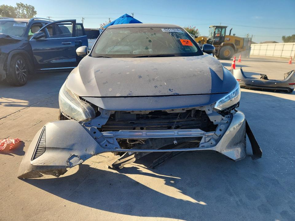 2024 Nissan Sentra VIN 3N1AB8CVXRY370947 COPART salvage auction — FRONT END, Tx - Salvage Vehicle Title, sold $1,850 on 2026-09-04 (photo 5)