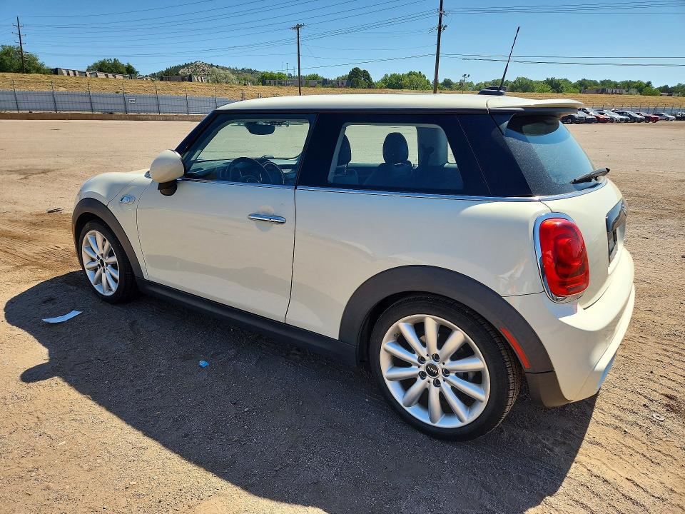 2015 Mini Cooper VIN WMWXP7C51F2A37033 COPART salvage auction — HAIL, Co - Certificate Of Title, sold $5,900 on 2026-08-03 (photo 2)