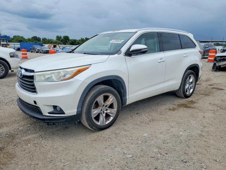 2015 Toyota Highlander VIN 5TDYKRFH8FS064923 COPART salvage auction — FRONT END, Tx - Certificate Of Title (P), sold $8,500 on 2026-07-28 (photo 1)
