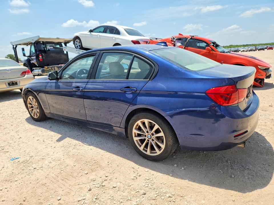 2016 BMW VIN WBA8E1G5XGNT99425 COPART salvage auction — MINOR DENT/SCRATCHES, Tx - Certificate Of Title, sold $1,500 on 2026-08-13 (photo 2)