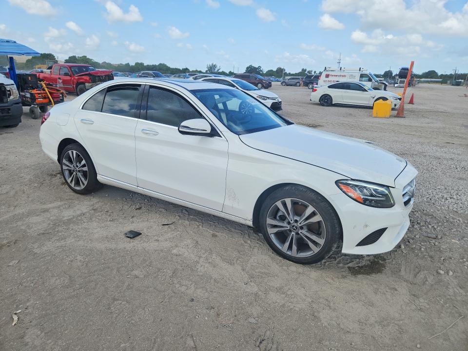 2020 Mercedes-benz C-klasse VIN WDDWF8DB9LR542481 COPART salvage auction — SIDE, Fl - Certificate Of Destruction, sold $6,500 on 2026-08-11 (photo 4)