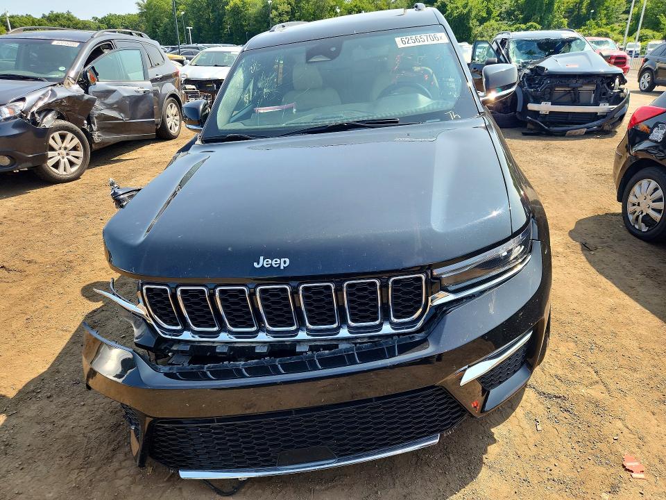 2024 Jeep Grand cherokee VIN 1C4RJYB67RC181811 COPART salvage auction — FRONT END, Sc - Certificate Of Title (P), sold $13,900 on 2026-07-27 (photo 5)