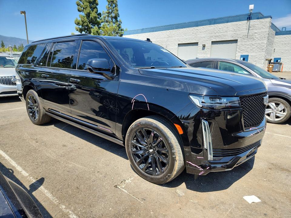 2024 Cadillac Escalade VIN 1GYS4RKL6RR273181 COPART salvage auction — WATER/FLOOD, Ca - Salvage Certificate, sold $56,000 on 2026-09-01 (photo 4)
