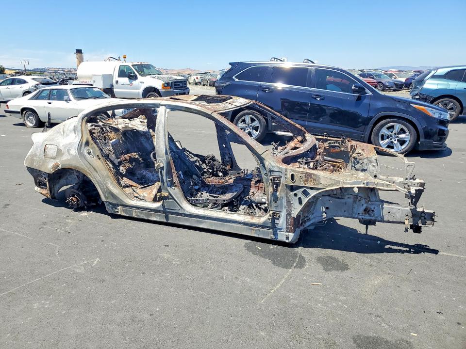 2007 Infiniti VIN JNKBV61E47M708339 COPART salvage auction — BURN, Ca - Non-Repairable Vehicle Cert, sold $50 on 2026-07-27 (photo 4)