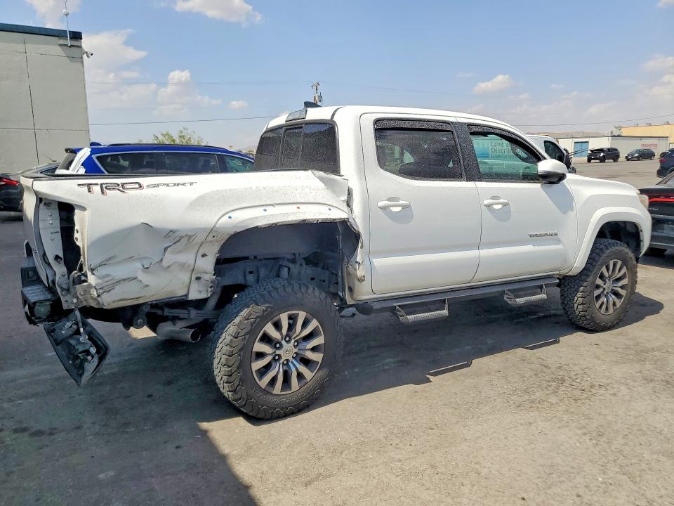 2016 Toyota Tacoma VIN 5TFAZ5CN6GX008927 COPART salvage auction — REAR END, TX - SALVAGE VEHICLE TITLE, sold $10,300 on 2026-07-24 (photo 3)
