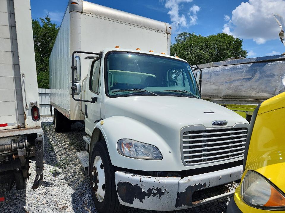 2020 Freightliner M2 VIN 3ALACWFC3LDLX1637 COPART salvage auction — VANDALISM, FL - CERTIFICATE OF DESTRUCTION, sold $3,500 on 2026-07-29 (photo 4)