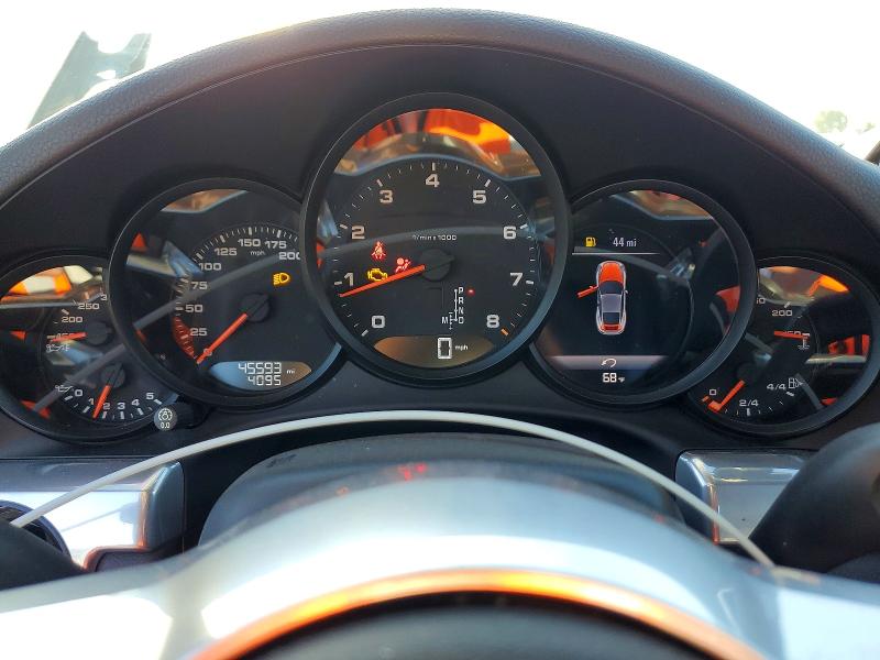 2018 Porsche 911 VIN WP0AA2A98JS105840 COPART salvage auction — FRONT END, CA - SALVAGE CERTIFICATE, sold $42,500 on 2026-08-26 (photo 9)