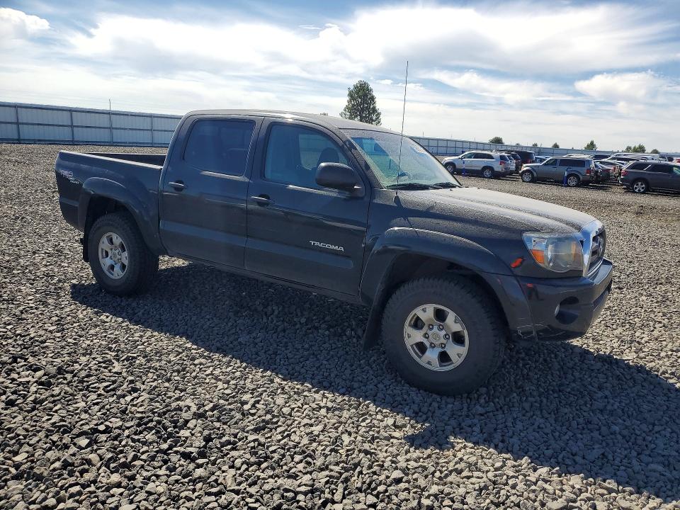 2010 Toyota Tacoma VIN 3TMLU4EN7AM055024 COPART salvage auction — SIDE, WA - BILL OF SALE, sold $7,200 on 2026-07-22 (photo 4)