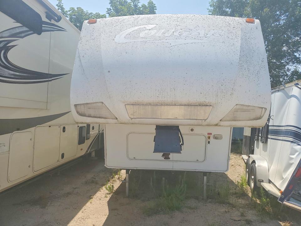 2006 Dutchman VIN 4YDF309236B069796 COPART salvage auction — SIDE, KS - CERT OF TITLE-SALVAGE, sold $1,550 on 2026-09-10 (photo 5)