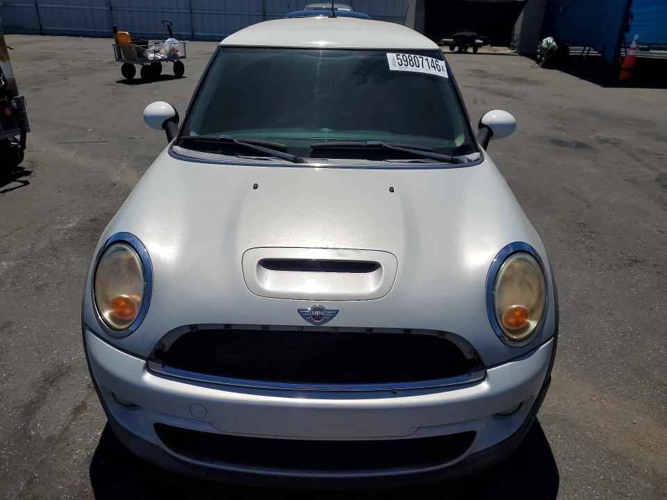 2011 Mini Cooper VIN WMWSV3C54BTY11978 COPART salvage auction — SIDE, CA - SALVAGE CERTIFICATE, sold $825 on 2026-07-14 (photo 5)