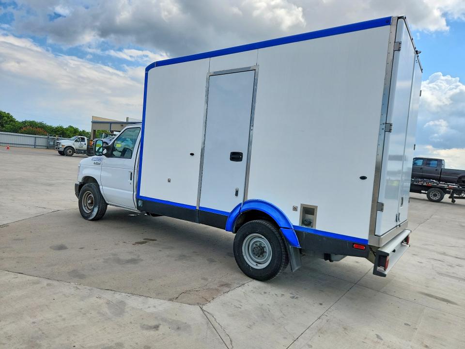 2023 Ford E-350 VIN 1FDWE3FKXPDD14789 COPART salvage auction — MECHANICAL, TX - CERTIFICATE OF TITLE, sold $7,500 on 2026-07-29 (photo 2)