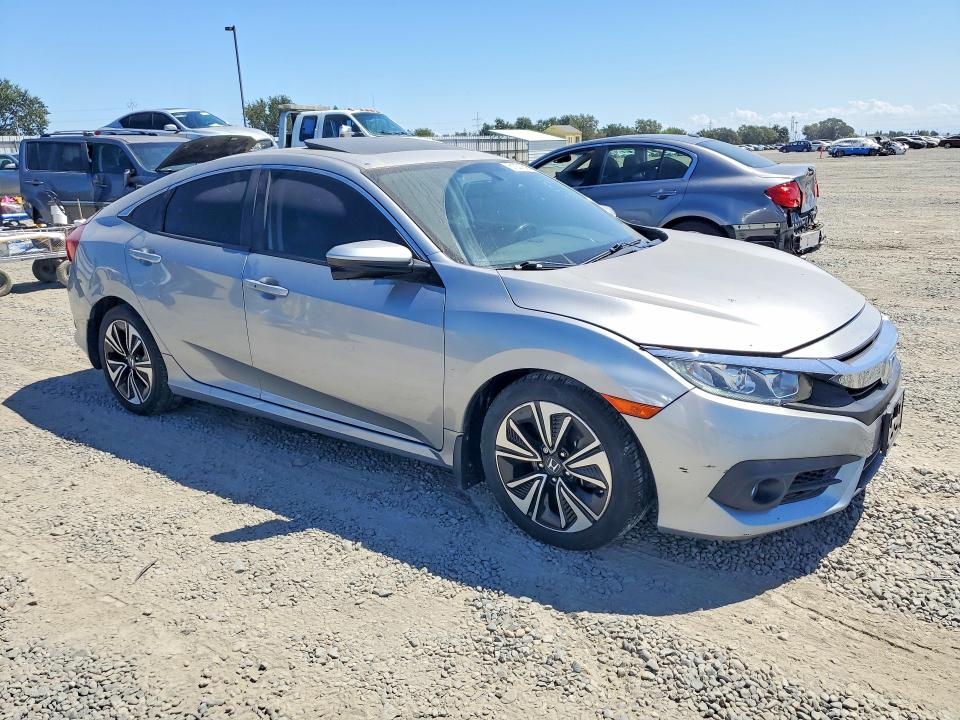 2018 Honda Civic VIN JHMFC1F72JX043757 COPART salvage auction — REAR END, CA - SALVAGE CERTIFICATE, sold $4,050 on 2026-07-28 (photo 4)