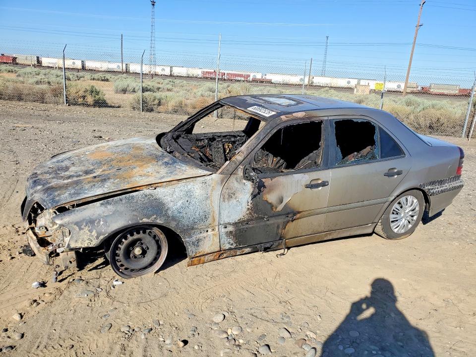 1999 Mercedes-benz C class VIN WDBHA24G1XF861891 COPART salvage auction — BURN, WA - BILL OF SALE-PARTS ONLY, sold $50 on 2026-07-31 (photo 1)