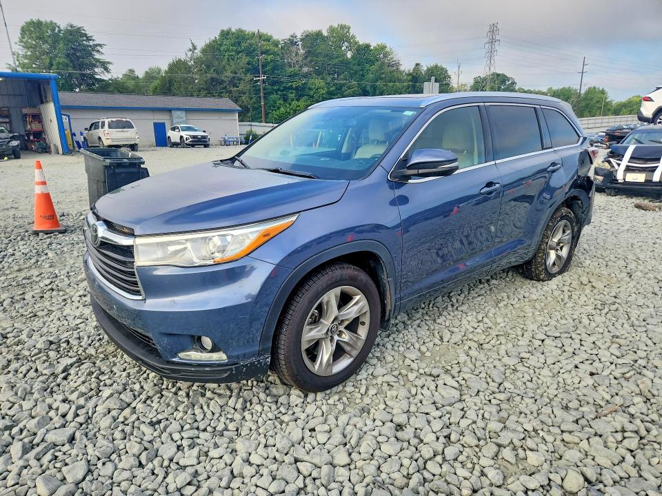 2016 Toyota Highlander VIN 5TDDKRFH6GS325739 COPART salvage auction — REAR END, Nc - Salvage Certificate Of Title, sold $7,600 on 2026-07-22 (photo 1)