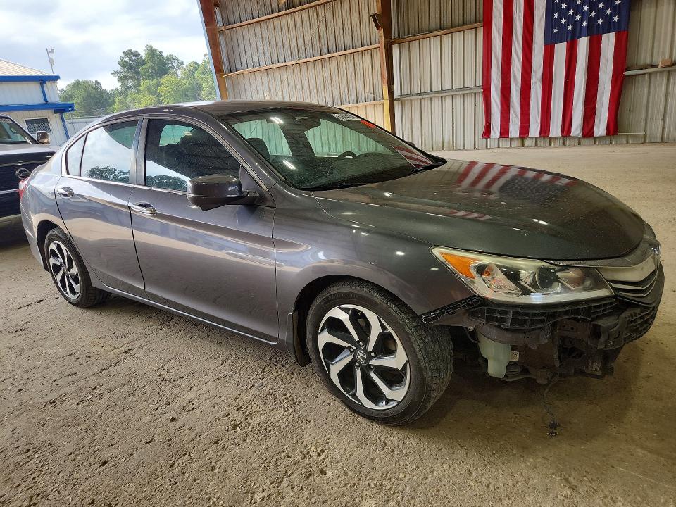 2017 Honda Accord VIN 1HGCR2F81HA137600 COPART salvage auction — VANDALISM, La - Cert Of Title-Salvage, sold $3,850 on 2026-07-31 (photo 4)