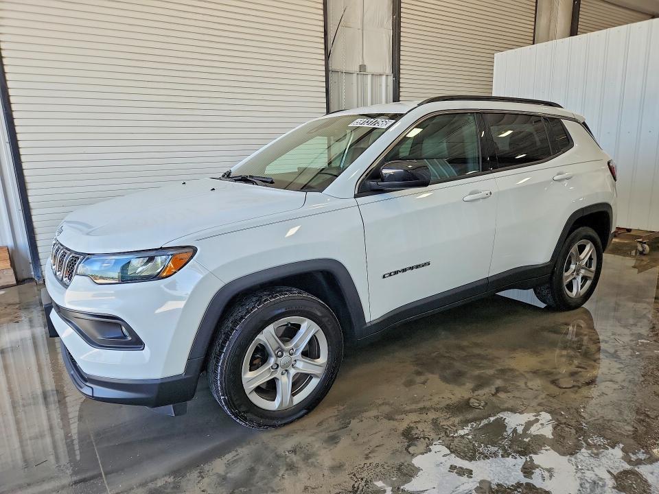 2023 Jeep Compass VIN 3C4NJDBN3PT504266 COPART salvage auction — MINOR DENT/SCRATCHES, Mo - Certificate Of Title, sold $10,300 on 2026-07-09 (photo 1)