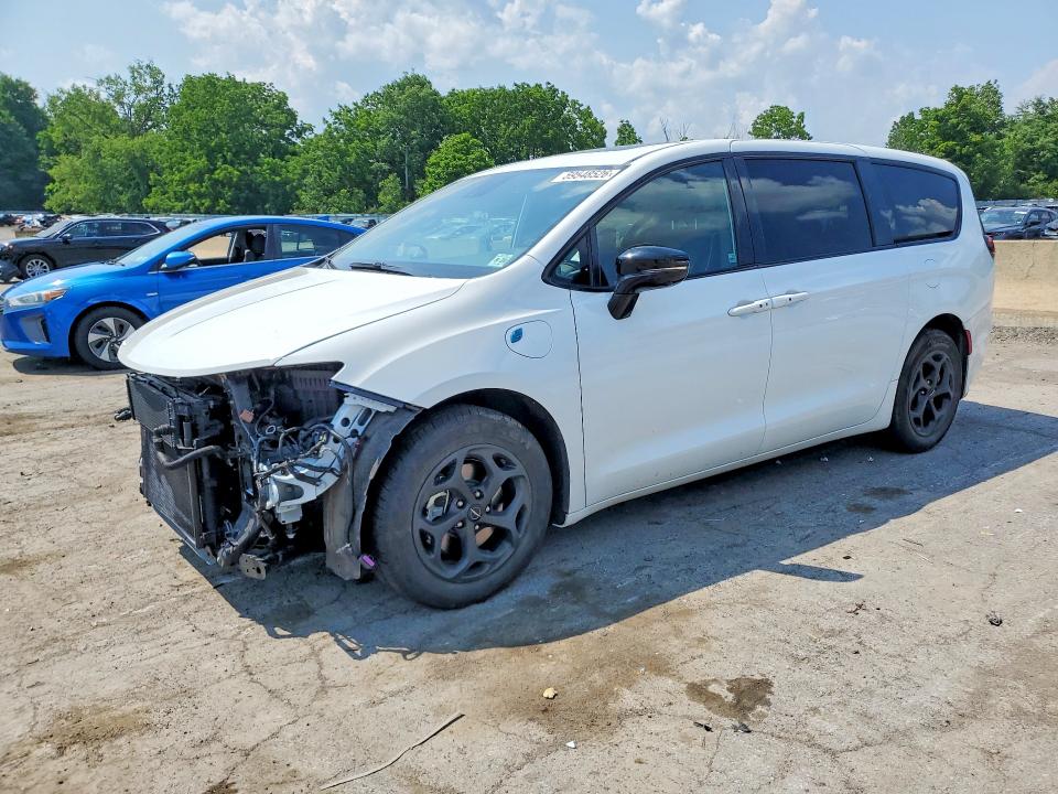 2023 Chrysler Pacifica VIN 2C4RC1S76PR588940 COPART salvage auction — FRONT END, Nj - Cert Of Title-Salvage, sold $7,500 on 2026-07-23 (photo 1)