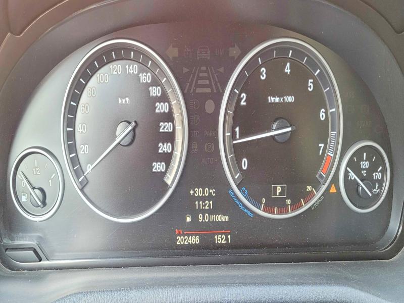2014 BMW X3 VIN 5UXWX9C50E0D10367 COPART salvage auction — MINOR DENT/SCRATCHES, On - Permit No Brand - Unfit (P), sold $1,800 on 2026-07-28 (photo 8)