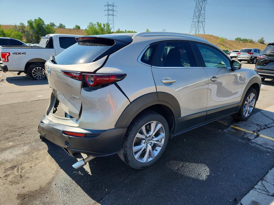 2022 Mazda Cx-30 VIN 3MVDMBCL2NM405691 COPART salvage auction — REAR END, CO - SALVAGE TITLE, sold $7,600 on 2026-09-21 (photo 3)