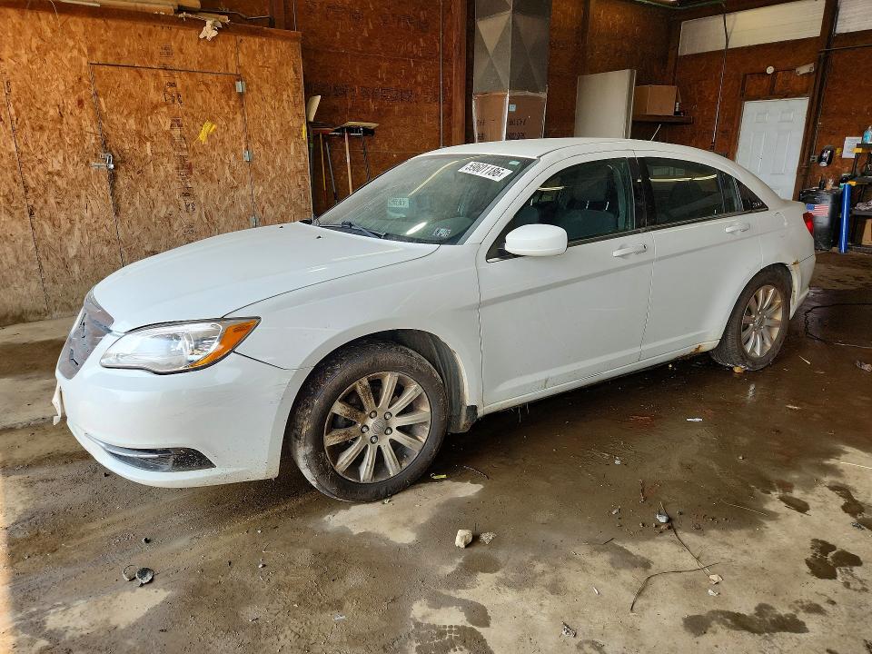 2013 Chrysler 200 VIN 1C3CCBBB1DN579835 COPART salvage auction — FRONT END, Pa - Certificate Of Salvage, sold $250 on 2026-07-23 (photo 1)