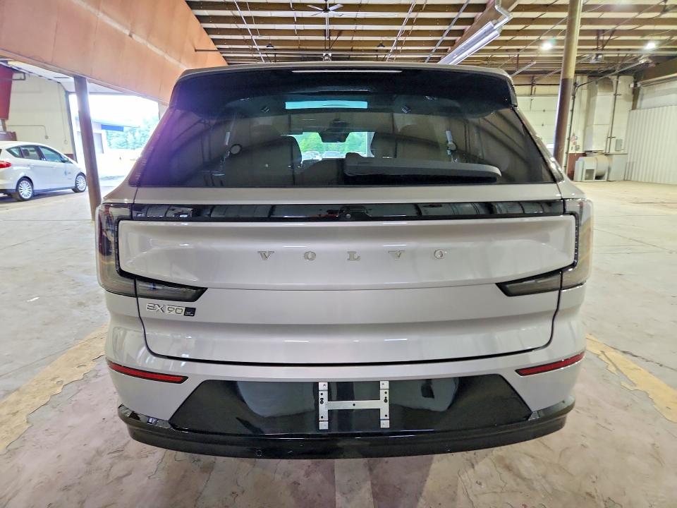 2025 Volvo Ex90 VIN 7JDEV3VL7SG017097 COPART salvage auction — SIDE, AZ - CERT OF TITLE - SALVAGE, sold $16,400 on 2026-07-29 (photo 6)