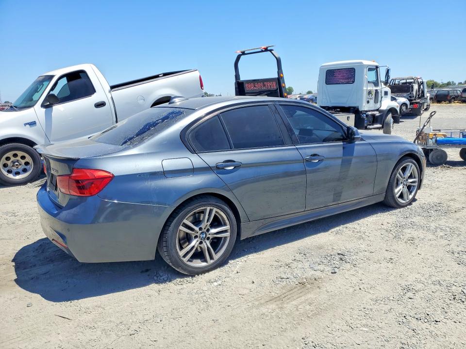 2018 BMW 3er VIN WBA8B9G58JNU99523 COPART salvage auction — FRONT END, Ca - Dis/Dlr/Exp Only Clean Title, sold $15 on 2026-07-21 (photo 3)