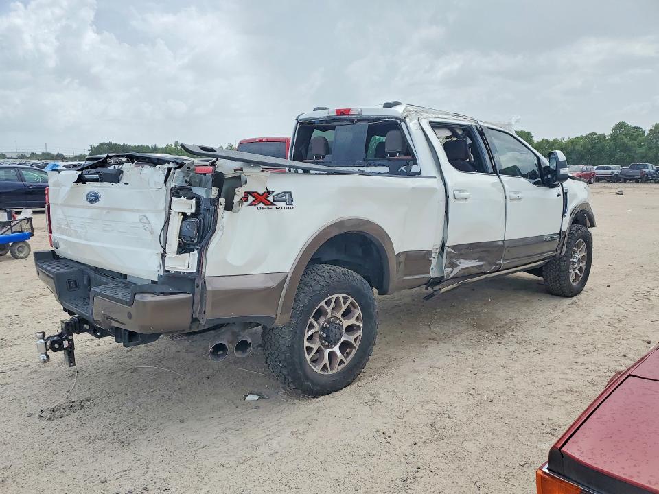 2022 Ford F250 VIN 1FT8W2BT2NEC08668 COPART salvage auction — ROLLOVER, TX - CERTIFICATE OF TITLE, sold $12,000 on 2026-07-28 (photo 3)