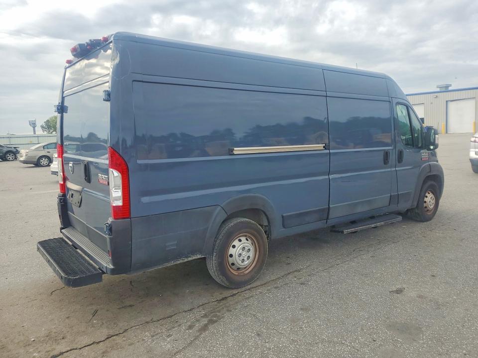 2019 Ram Promaster city VIN 3C6URVJG2KE543674 COPART salvage auction — UNDERCARRIAGE, NC - DEALER ONLY CLEAN TITLE, sold $8,100 on 2026-07-28 (photo 3)