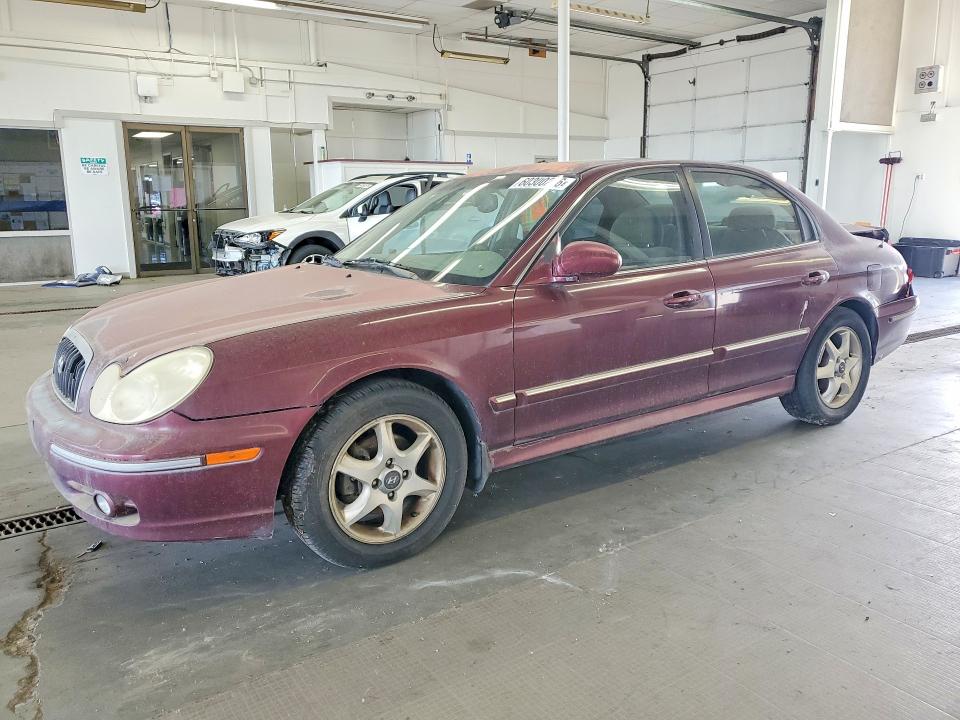 2005 Hyundai Sonata VIN KMHWF35H35A192004 COPART salvage auction — REAR END, WA - VEHICLE CERT OF OWNERSHIP-TITL, sold $150 on 2026-07-17 (photo 1)