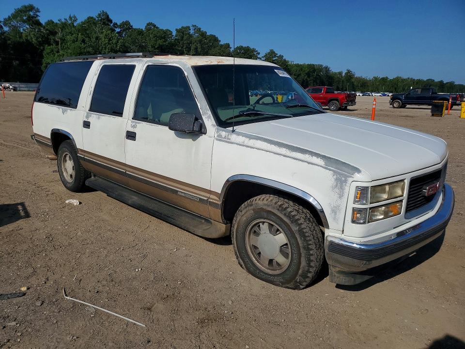 1999 Gmc Suburban VIN 1GKEC16R5XJ751208 COPART salvage auction — MECHANICAL, LA - CERTIFICATE OF TITLE (P), sold $775 on 2026-07-10 (photo 4)