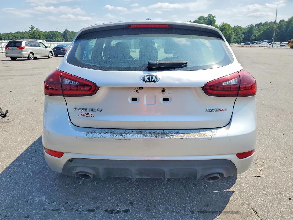 2015 Kia Forte VIN KNAFZ5A39F5298661 COPART salvage auction — SIDE, Nc - Dealer Only Clean Title, sold $3,000 on 2026-07-14 (photo 6)