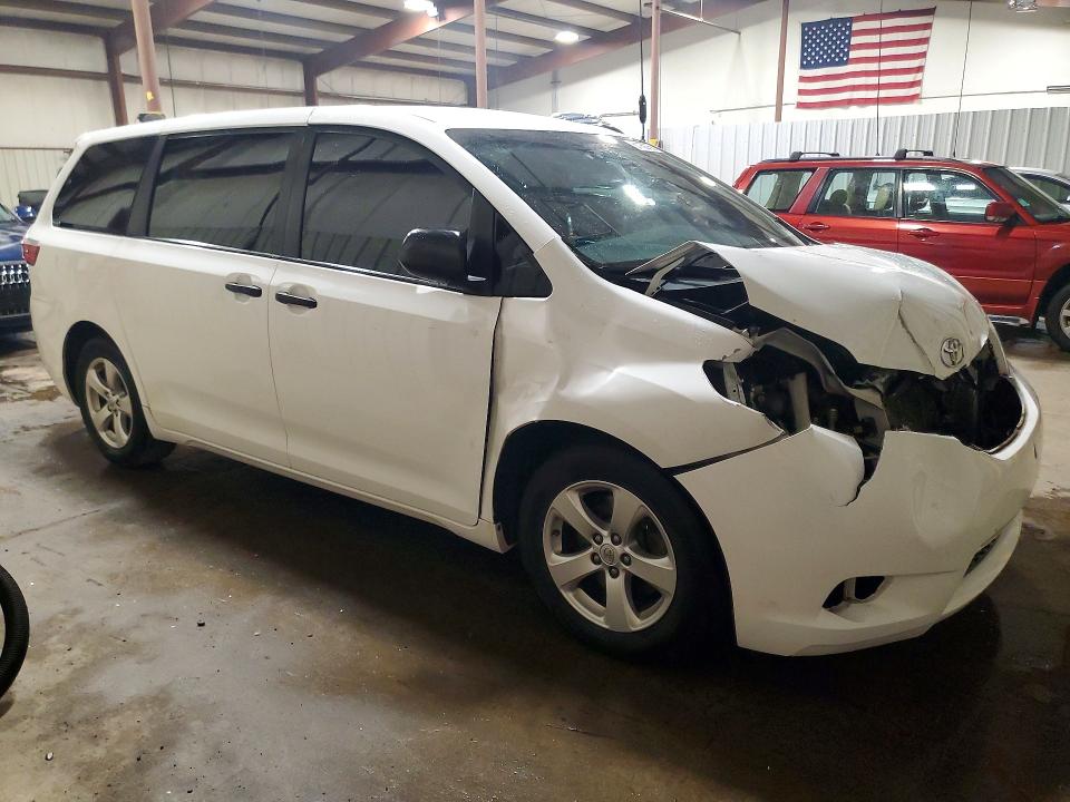 2015 Toyota Sienna VIN 5TDZK3DC1FS563362 COPART salvage auction — FRONT END, PA - CERTIFICATE OF SALVAGE, sold $2,050 on 2026-07-31 (photo 4)