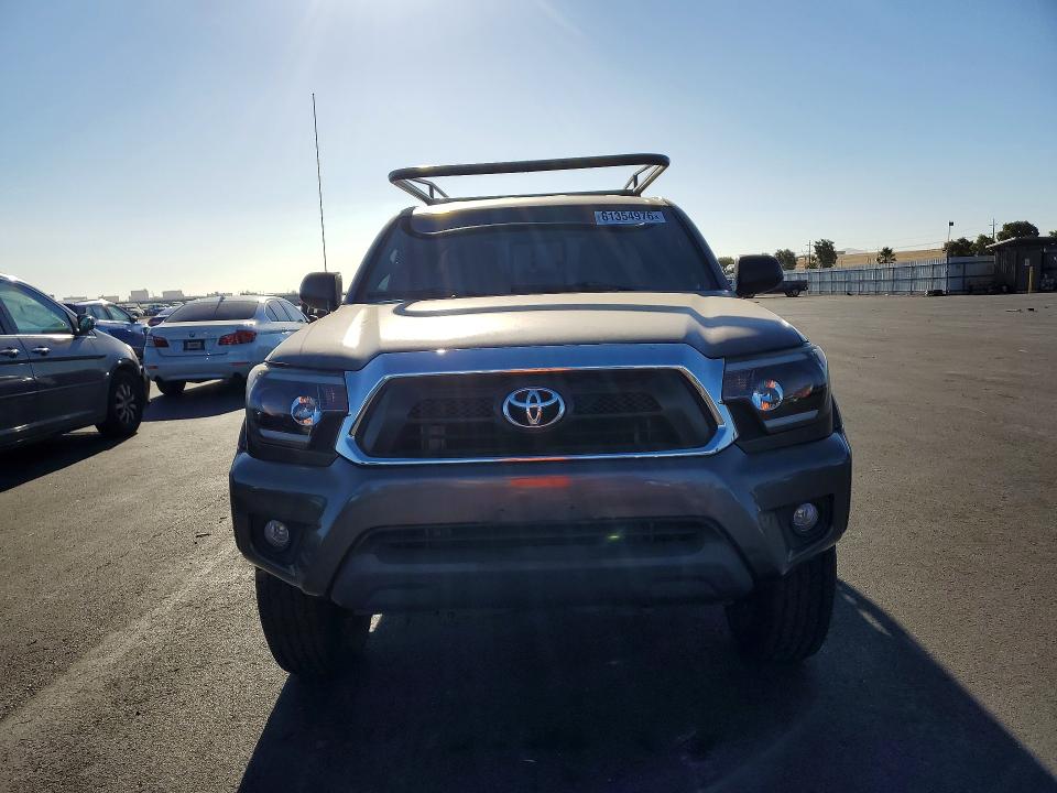 2014 Toyota Tacoma VIN 5TFTX4GNXEX035161 COPART salvage auction — SIDE, CA - SALVAGE CERTIFICATE, sold $4,700 on 2026-07-27 (photo 5)