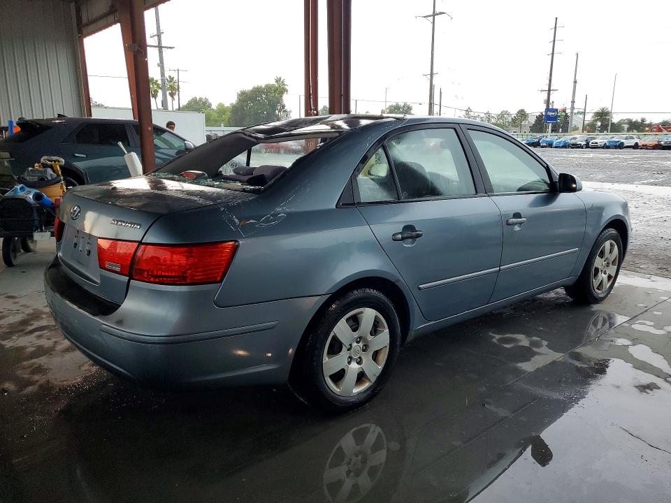 2010 Hyundai Sonata VIN 5NPET4AC1AH581218 COPART salvage auction — REAR END, FL - CERT OF TITLE SLVG REBUILDABLE, sold $925 on 2026-07-31 (photo 3)