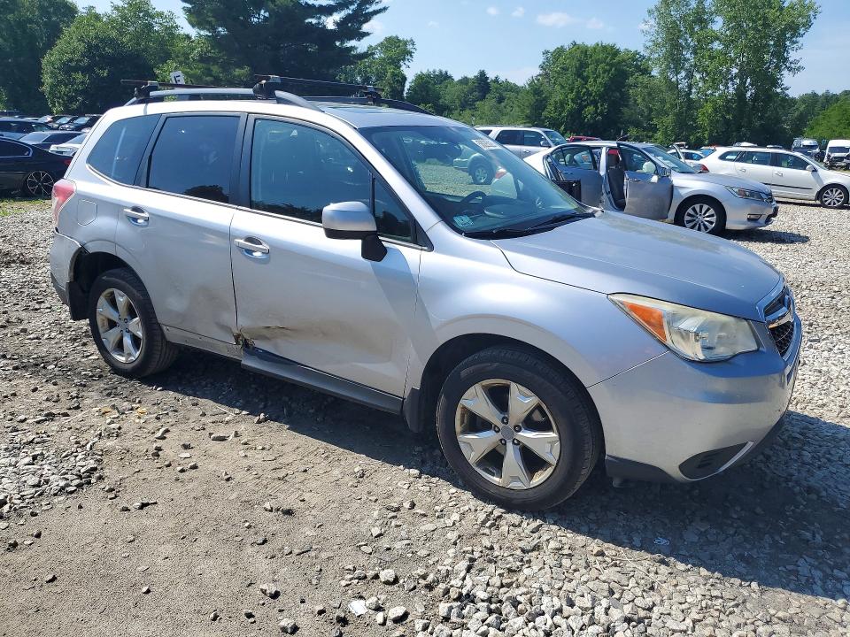2014 Subaru Forester VIN JF2SJAECXEH433124 COPART salvage auction — SIDE, Ma - Cert Of Title-Reconstrctd Coll, sold $600 on 2026-07-17 (photo 4)