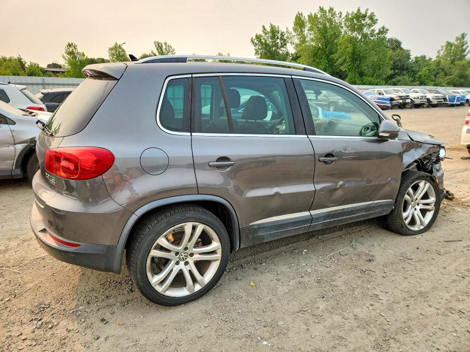 2012 Volkswagen Tiguan VIN WVGBV7AXXCW000583 COPART salvage auction — FRONT END, Ma - Cert Of Title-Reconstrctd Coll, sold $125 on 2026-07-22 (photo 3)