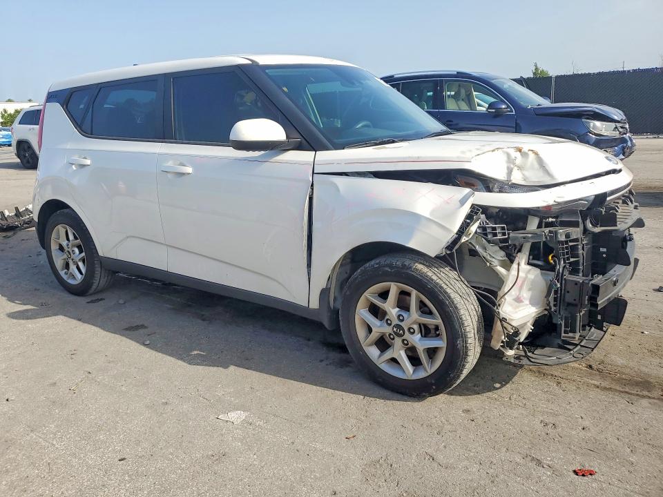 2020 Kia Soul VIN KNDJ23AU9L7003735 COPART salvage auction — FRONT END, Fl - Certificate Of Destruction, sold $1,950 on 2026-07-21 (photo 4)