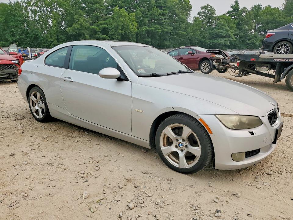 2007 BMW VIN WBAWV535X7P077702 COPART salvage auction — SIDE, MA - CERT OF TITLE-RECONSTRCTD COLL, sold $375 on 2026-07-23 (photo 4)