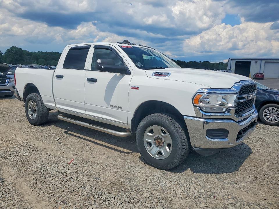 2019 Ram VIN 3C6UR5CJ3KG676778 COPART salvage auction — MINOR DENT/SCRATCHES, Ar - Certificate Of Title (P), sold $14,300 on 2026-07-29 (photo 4)
