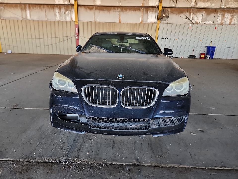 2015 BMW 7 series VIN WBAYE4C58FD139004 COPART salvage auction — NORMAL WEAR, Az - Certificate Of Title, sold $750 on 2026-07-29 (photo 5)