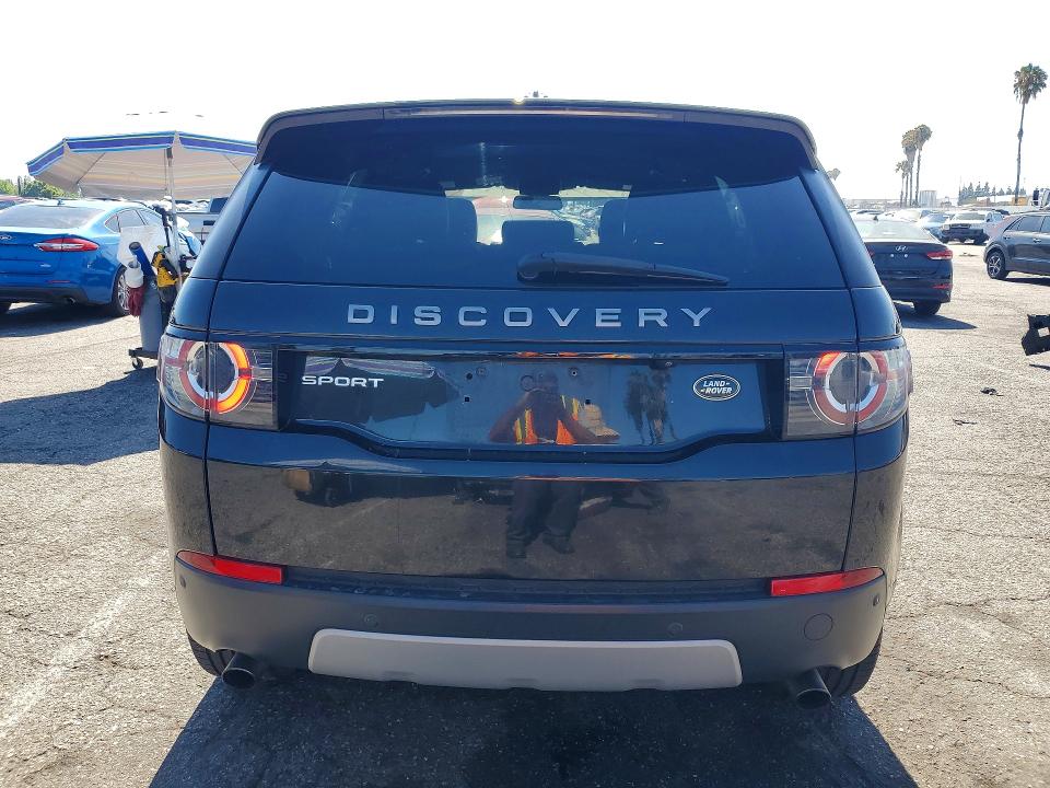 2015 Land rover Discovery VIN SALCR2BG1FH536449 COPART salvage auction — NORMAL WEAR, Ca - Dis/Dlr/Exp Only Clean Title, sold $475 on 2026-07-28 (photo 6)