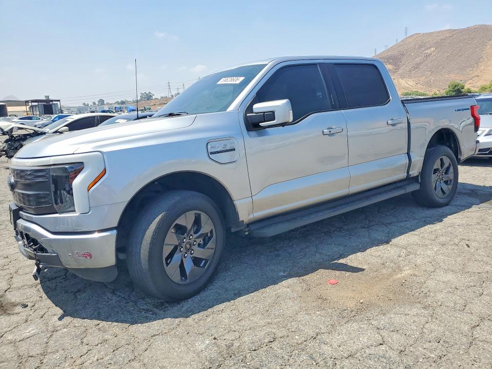 2023 Ford F-150 VIN 1FTVW1EL9PWG25355 — COPART salvage auction photo