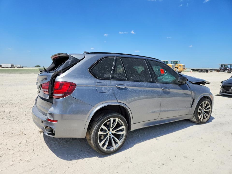 2015 BMW X5 VIN 5UXKR0C51F0P02308 COPART salvage auction — ALL OVER, TX - SALVAGE VEHICLE TITLE, sold $70 on 2026-07-30 (photo 3)