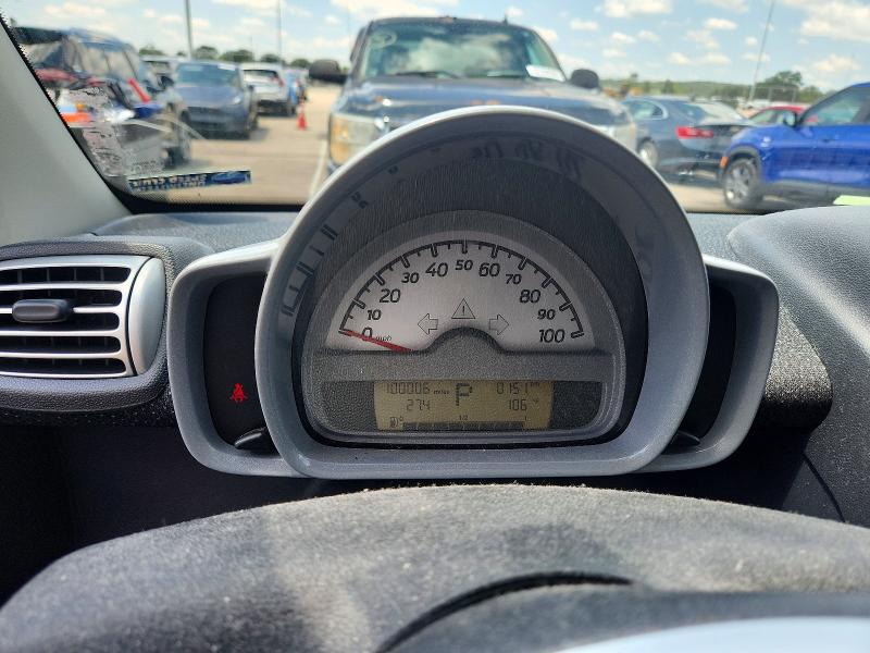 2009 Smart Fortwo VIN WMEEJ31X59K216963 COPART salvage auction — FRONT END, OH - CERT OF TITLE-SALVAGE, sold $450 on 2026-09-09 (photo 9)