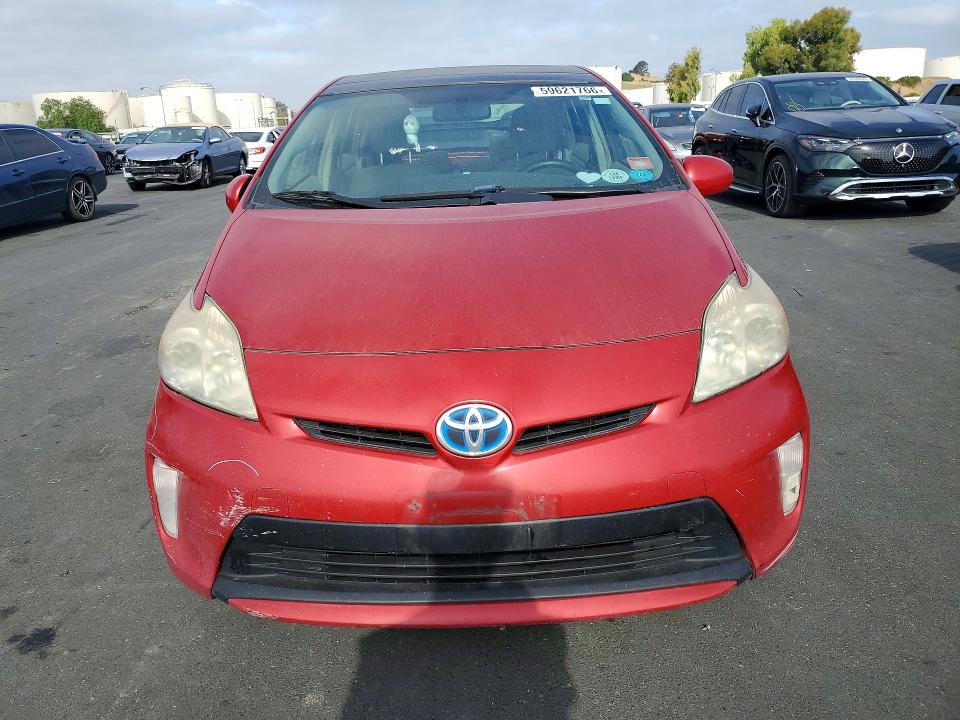 2014 Toyota Prius VIN JTDKN3DU5E1759088 COPART salvage auction — VANDALISM, CA - SALVAGE CERTIFICATE, sold $1,350 on 2026-07-22 (photo 5)