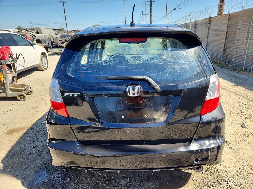 2013 Honda VIN JHMGE8H56DC049284 COPART salvage auction — MINOR DENT/SCRATCHES, Ca - Dis/Dlr/Exp App For Dup Clean, sold $1,300 on 2026-07-27 (photo 6)