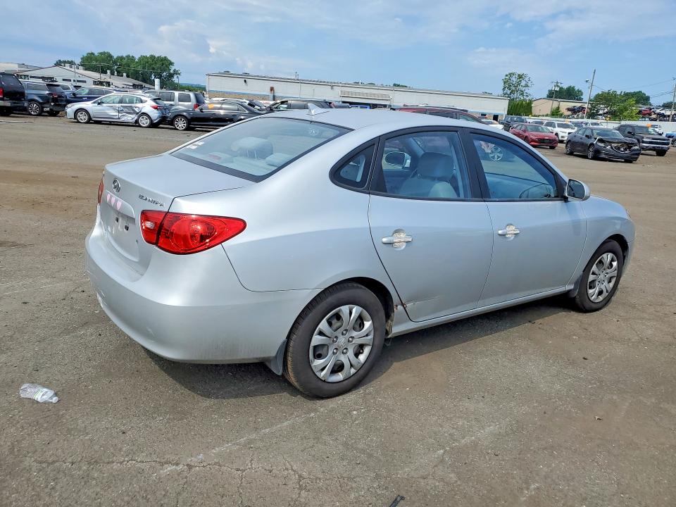 2009 Hyundai Elantra VIN KMHDU46D39U796381 COPART salvage auction — FRONT END, CT - CERT OF TITLE-SALVAGE, sold $600 on 2026-07-17 (photo 3)