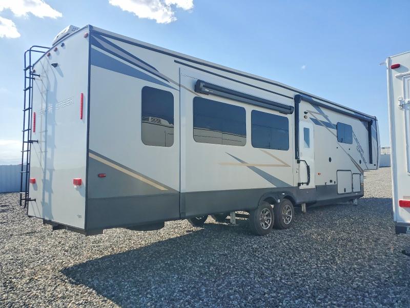 2021 Foresriver VIN 4X4FCRR25MS226856 COPART salvage auction — HAIL, CO - CERTIFICATE OF TITLE, sold $28,000 on 2026-09-01 (photo 4)