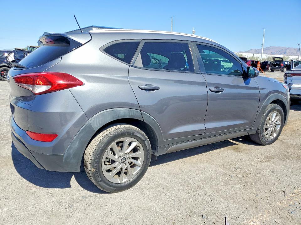2016 Hyundai Tucson VIN KM8J33A47GU178131 COPART salvage auction — SIDE, Nv - Salvage Title, sold $450 on 2026-07-23 (photo 3)