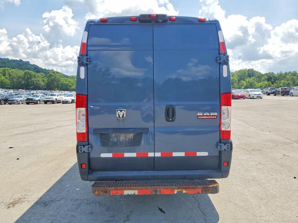 2020 Ram Promaster city VIN 3C6URVJG0LE117581 COPART salvage auction — MINOR DENT/SCRATCHES, Oh - Certificate Of Title, sold $4,550 on 2026-07-29 (photo 6)